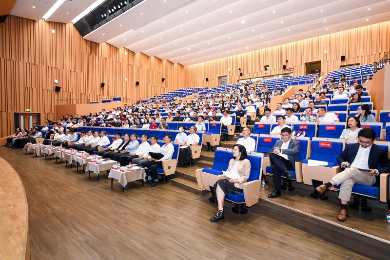 上海交通大学召开130周年校庆工作总结大会
