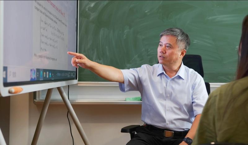 【交大名师】王亚光：以数为炬传薪火 笃行育人担使命